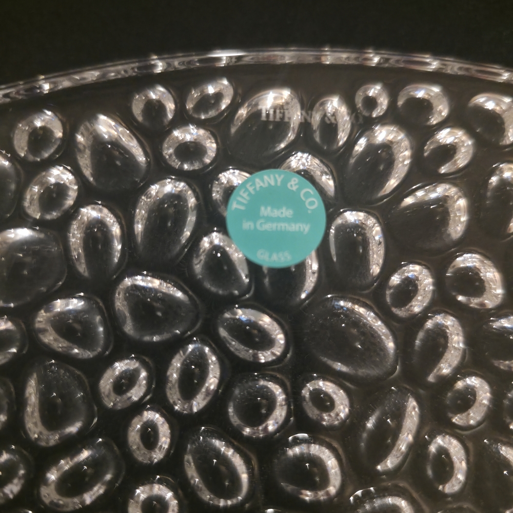 Tiffany & Co. Clear Glass Plate with Textured Design - Picture 4 of 14